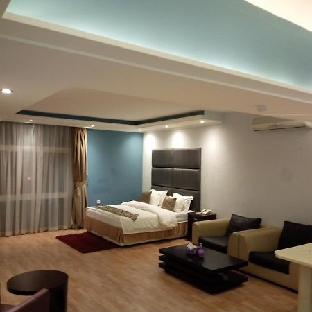 Shayah Suites Jeddah Exterior photo